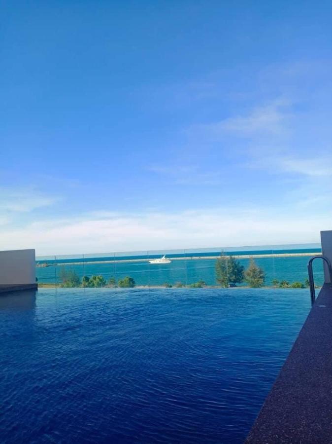 New Unit Seaview Families Suite - Purple Paradise Куала-Тренгану Екстер'єр фото